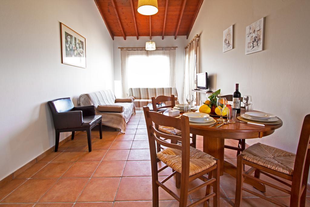 G&E Beach Apartments Polis Zewnętrze zdjęcie